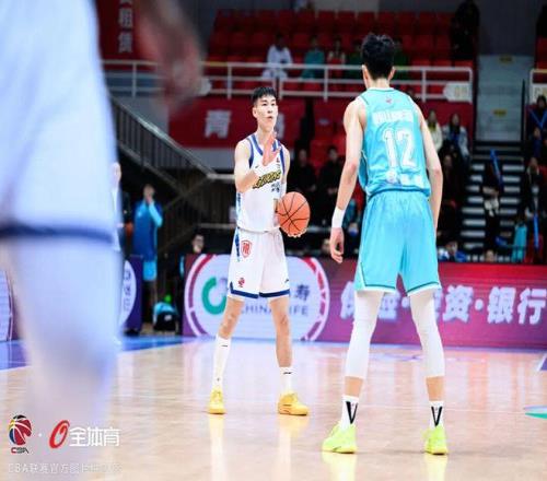 詹姆斯父子,或谱写,揭幕战史无,亚博娱乐官网,亚博娱乐体育APP,YaBo,亚博娱乐平台