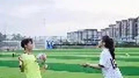 《加里-奥尼尔毅然告别狼队教席争夺战，球迷热议退选之谜》